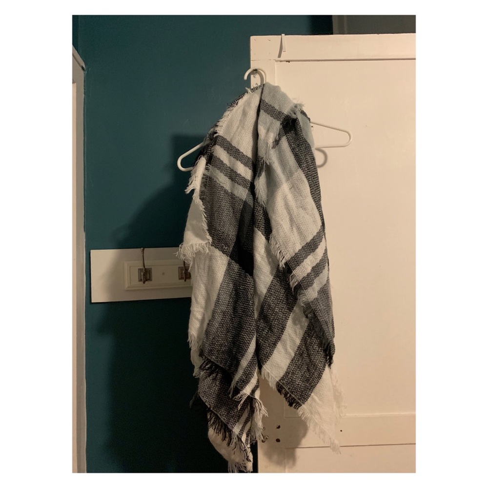 Blanket scarf